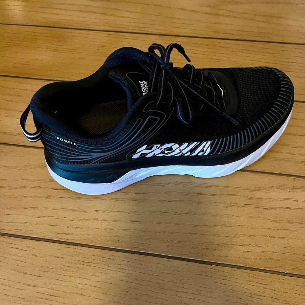 EUC !Hoka Black and White running shoes size 7